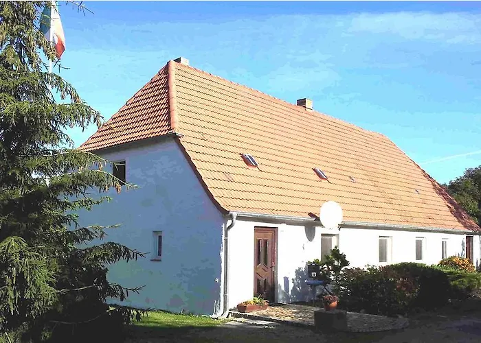 Ferienhaus-grambzow Semesterbostad *