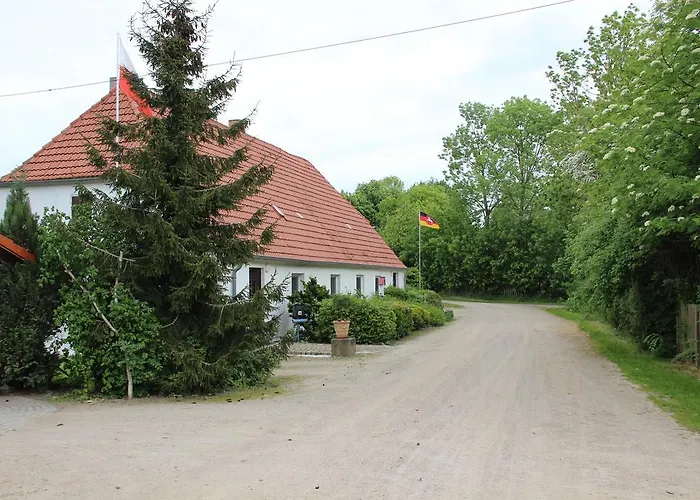 Ferienhaus-grambzow Semesterbostad *